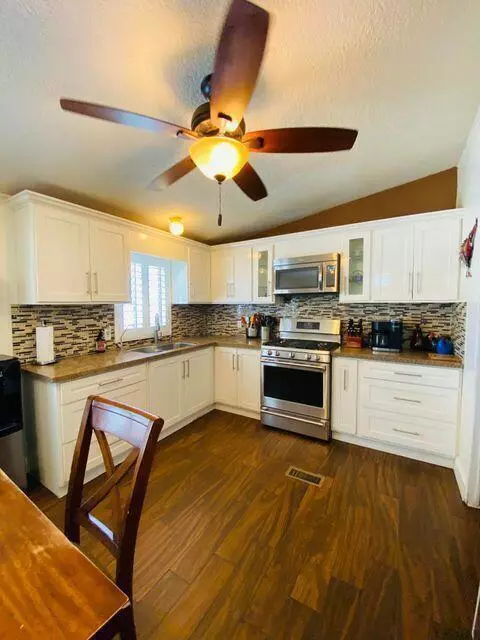 Blythe, CA 92225,1579 E 14th AVE