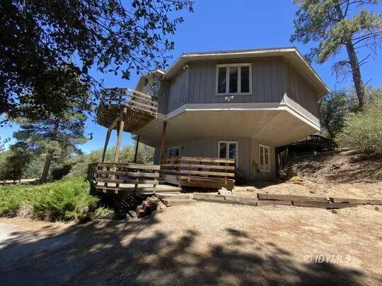 Idyllwild, CA 92549,54490 Village View DR