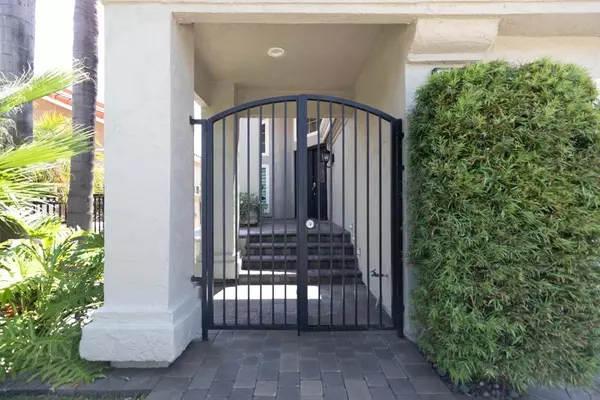 Laguna Niguel, CA 92677,20 Corsica