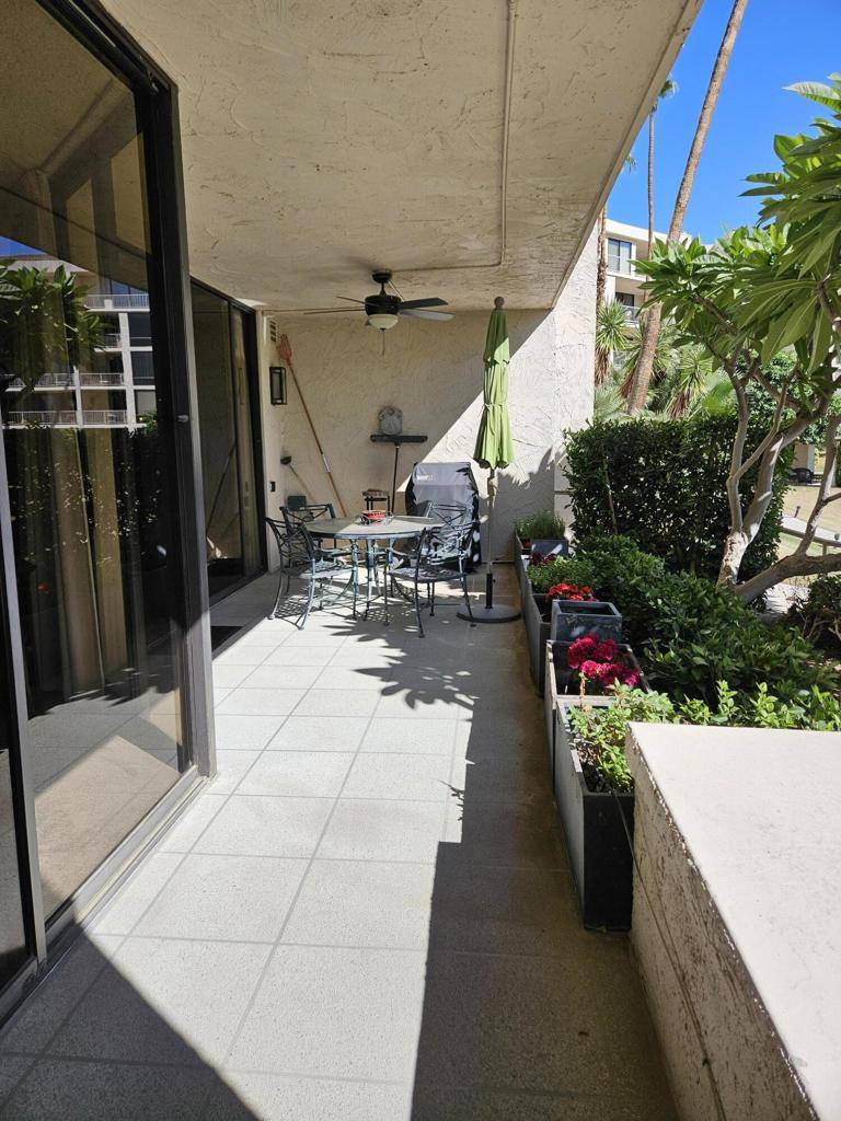 Rancho Mirage, CA 92270,910 Island DR #113