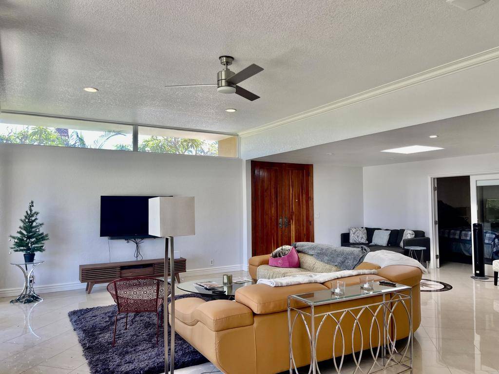 Palm Desert, CA 92260,715 Sandpiper ST