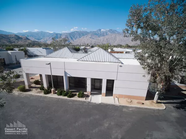 1227 Gene Autry Trl, Palm Springs, CA 92264