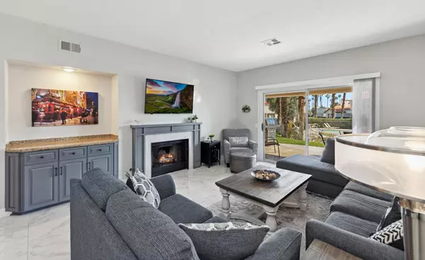 466 Evergreen Ash, Palm Desert, CA 92211
