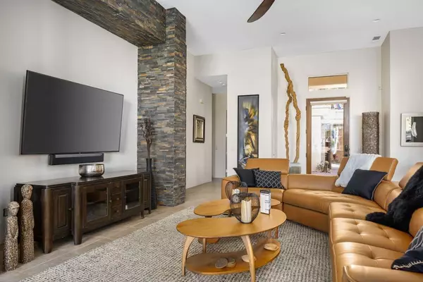 Rancho Mirage, CA 92270,253 Loch Lomond RD