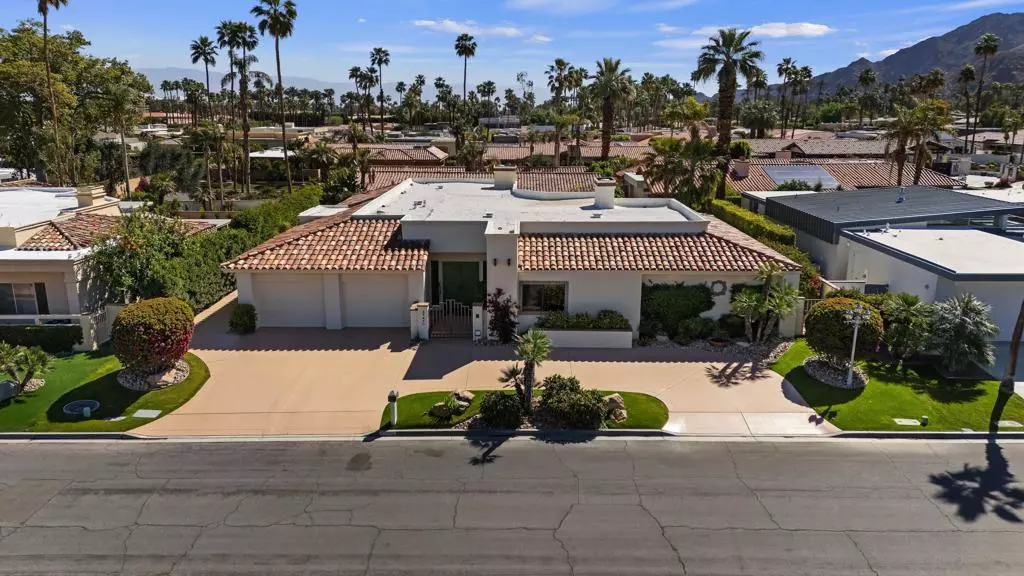Indian Wells, CA 92210,45490 Apache RD