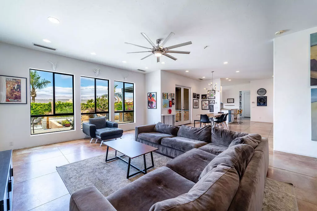 Bermuda Dunes, CA 92203,79062 Delta ST