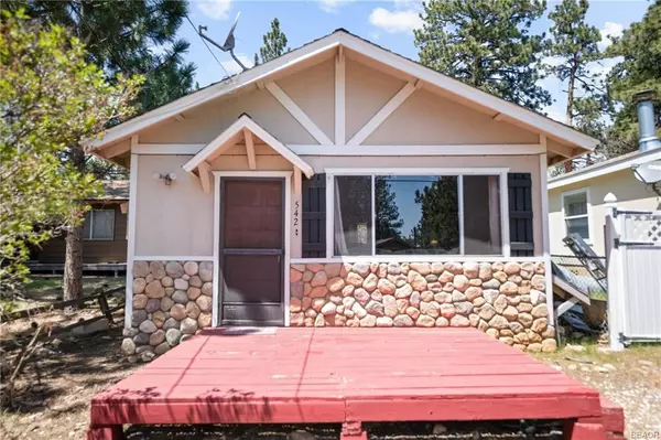 Sugarloaf, CA 92386,542 Pine AVE