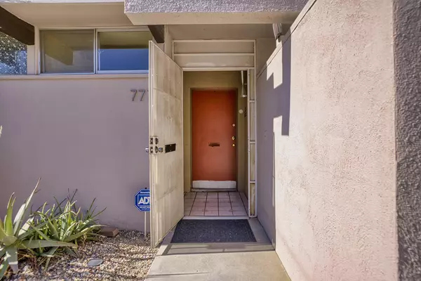 777 E Louise DR, Palm Springs, CA 92262
