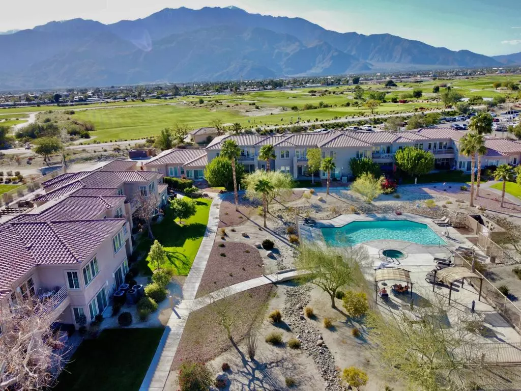 Cathedral City, CA 92234,30353 Crown ST #202