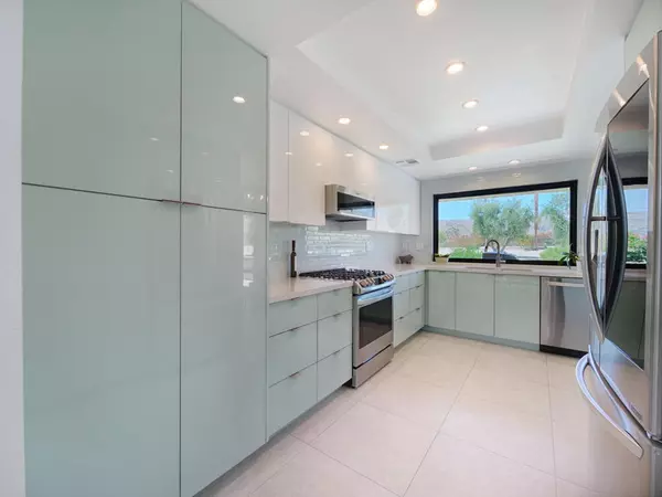 35665 Paseo Circulo W,  Cathedral City,  CA 92234