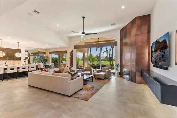 La Quinta, CA 92253,49298 Montana WAY
