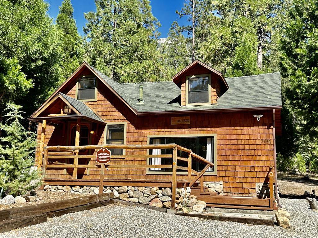 Idyllwild, CA 92549,25150 Lodge RD