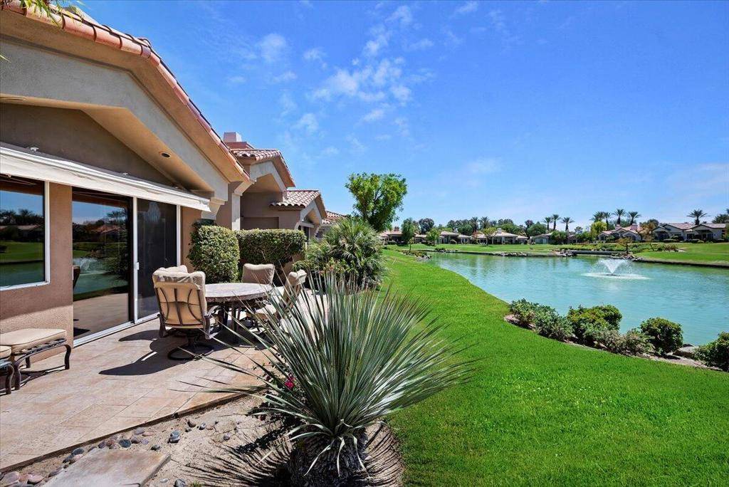 835 Box Canyon TRL, Palm Desert, CA 92211