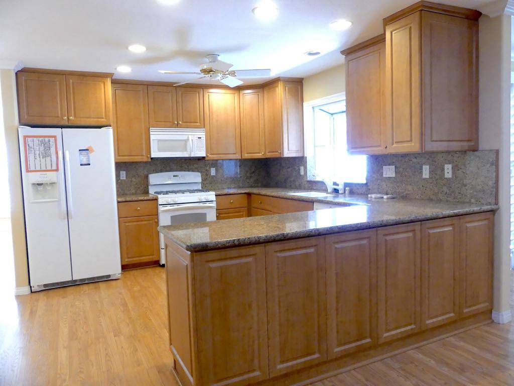 Palm Desert, CA 92260,73150 Lone Mountain LN