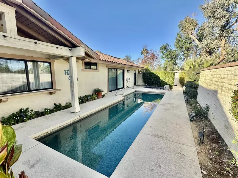 359 Villena WAY, Palm Desert, CA 92260