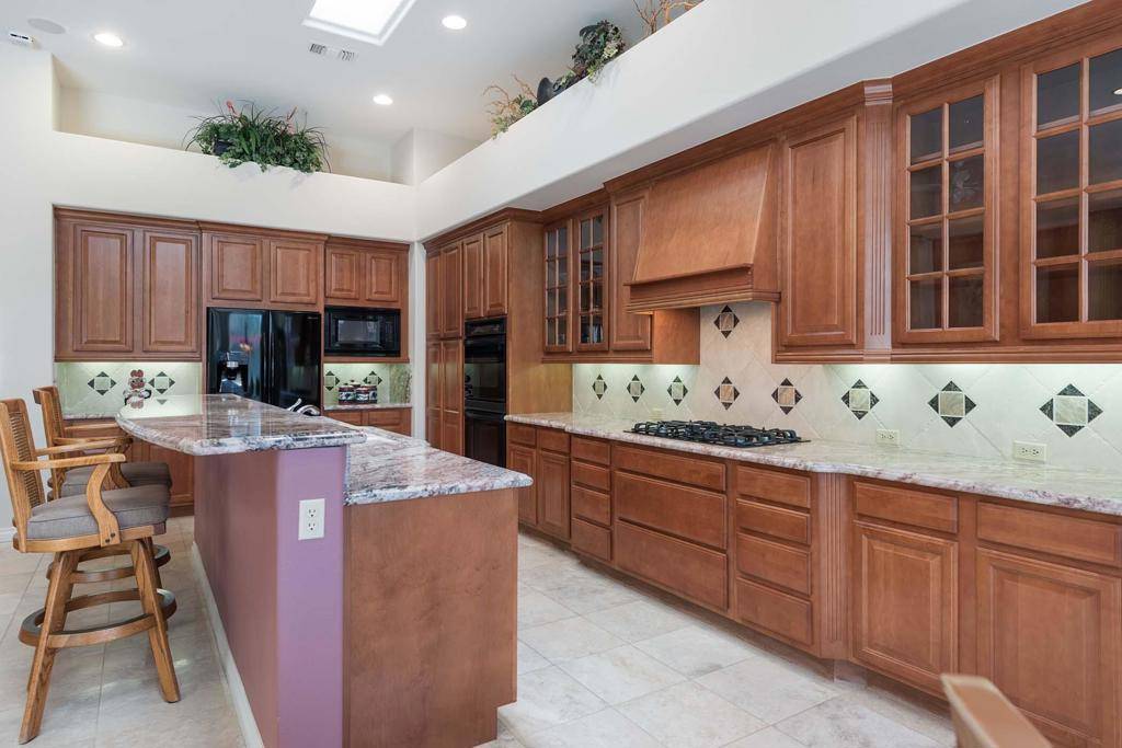 Palm Desert, CA 92211,78769 Canyon VIS