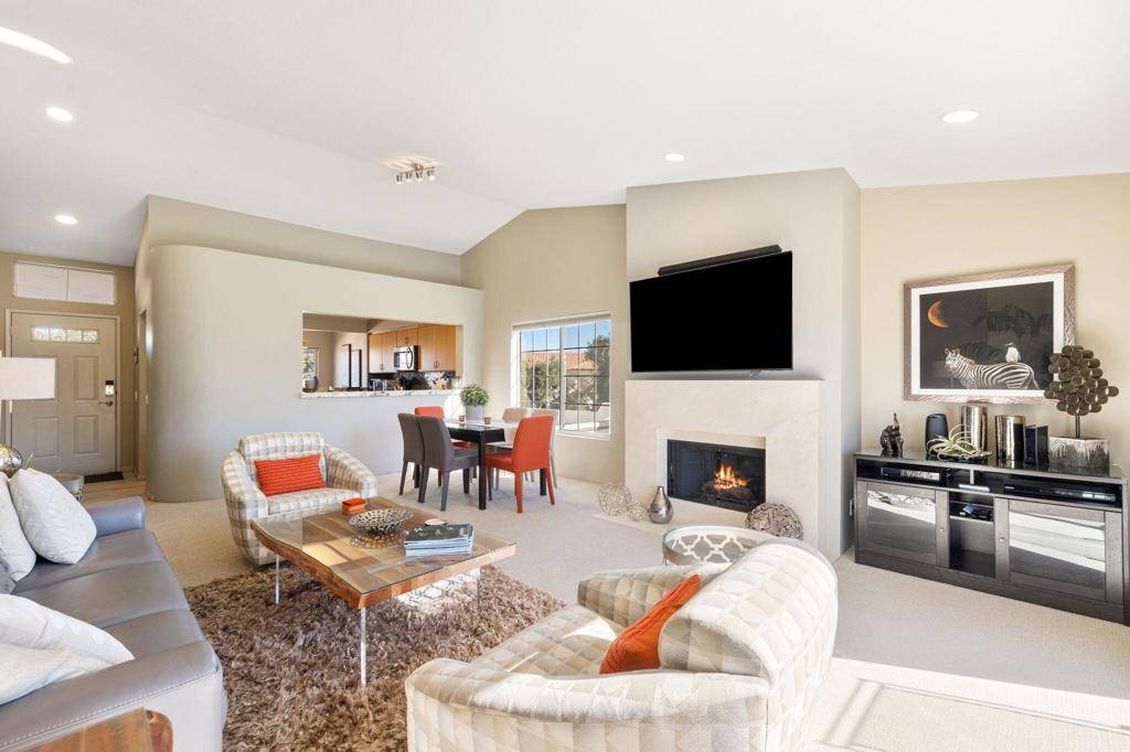 371 Muirfield DR, Palm Desert, CA 92211