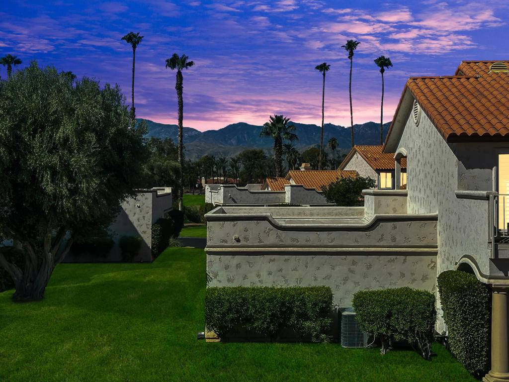 Palm Desert, CA 92211,149 Desert Falls DR E