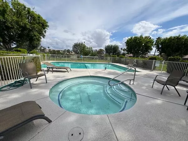 Rancho Mirage, CA 92270,118 Racquet Club DR S
