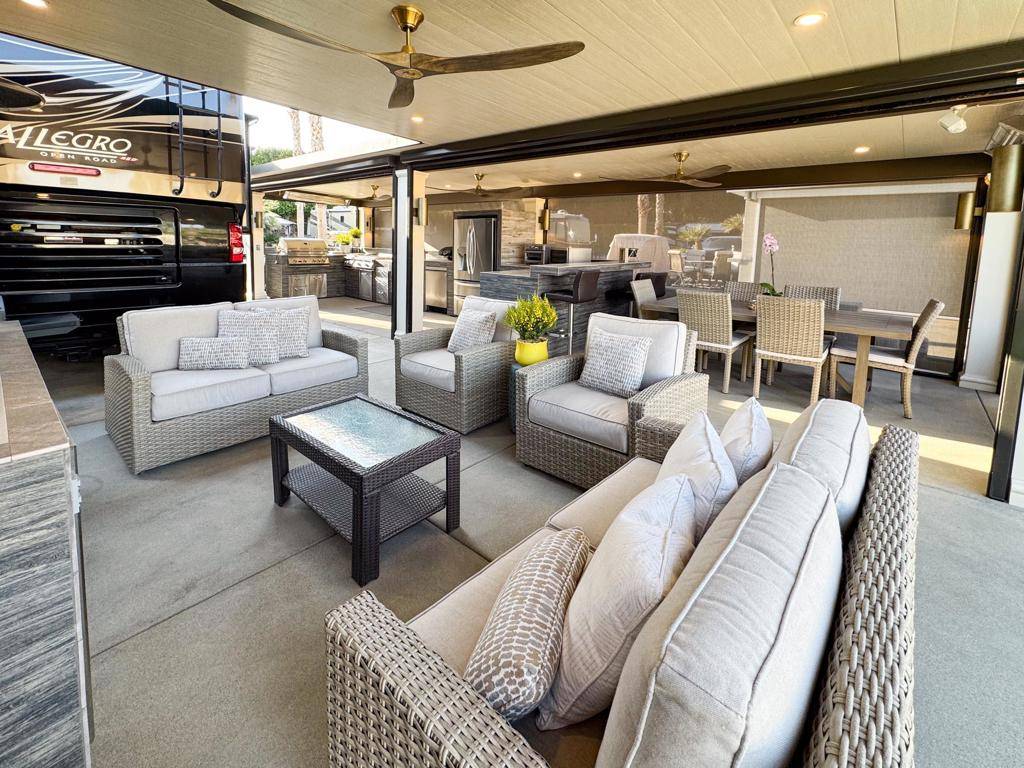 Indio, CA 92201,80394 Avenue 48 #176