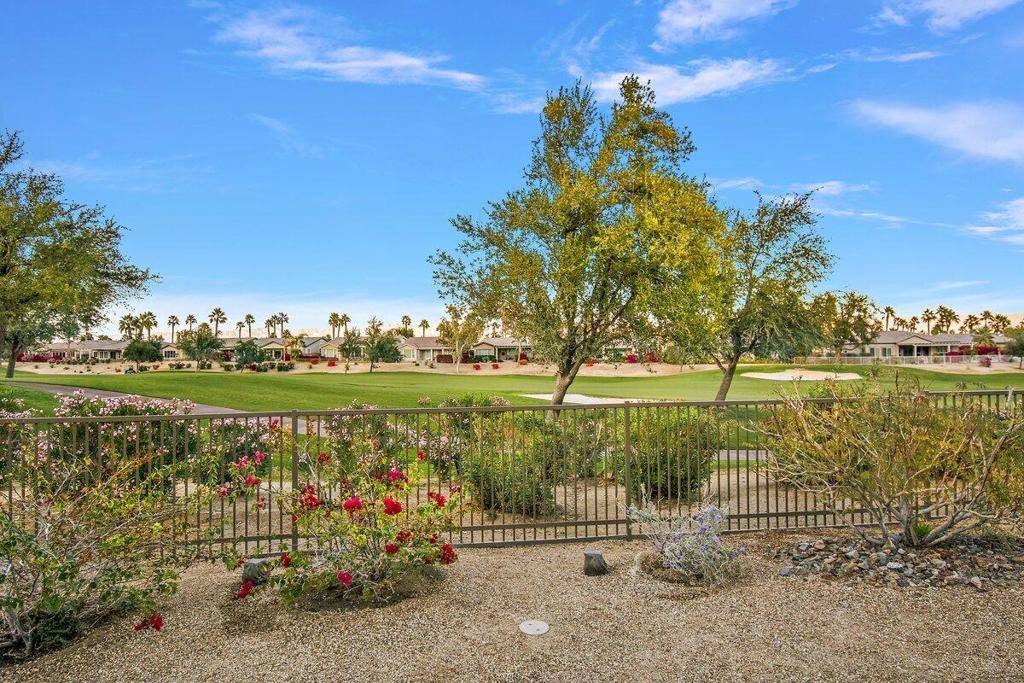 La Quinta, CA 92253,81196 Victoria LN