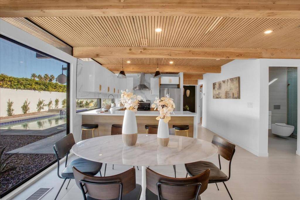 Palm Springs, CA 92262,2788 E Via Escuela