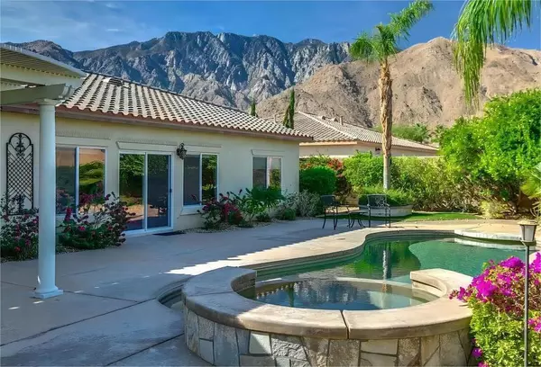 Palm Springs, CA 92262,988 Alta