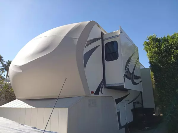 Cathedral City, CA 92234,69411 Ramon RD #553