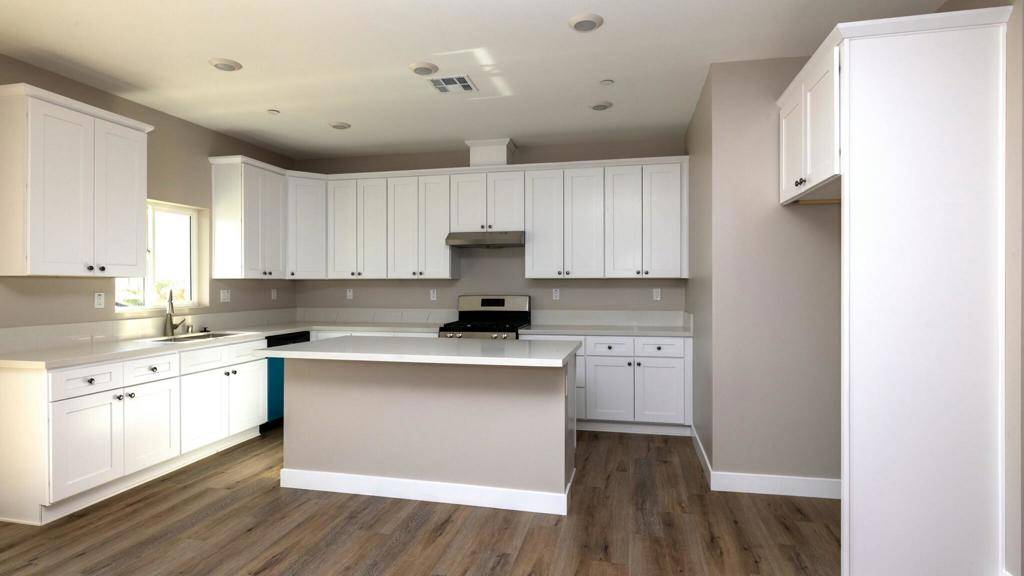 Whitewater, CA 92282,13351 Joshua RD