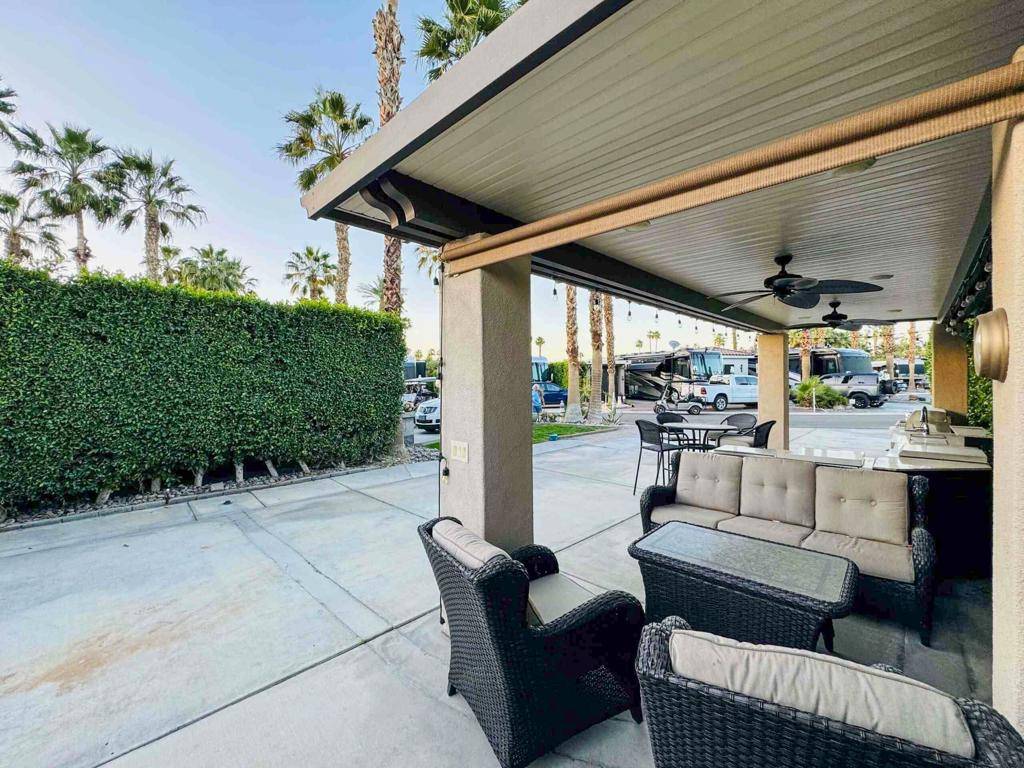 Indio, CA 92201,80394 Avenue 48 #123