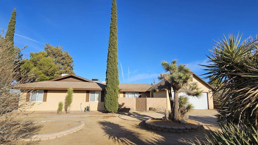 Yucca Valley, CA 92284,8199 Palomar AVE