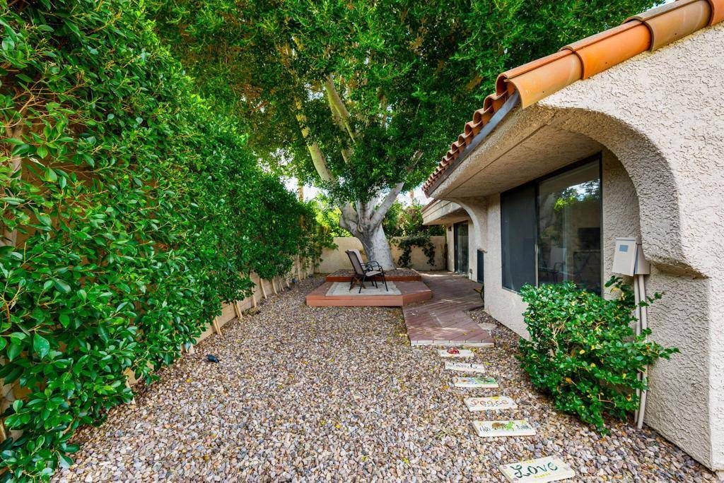 La Quinta, CA 92253,48119 Calle Seranas