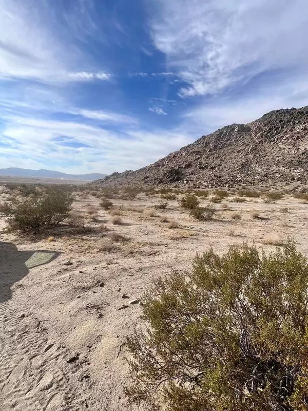 Johnson Valley, CA 92285,0 Big Dipper LN