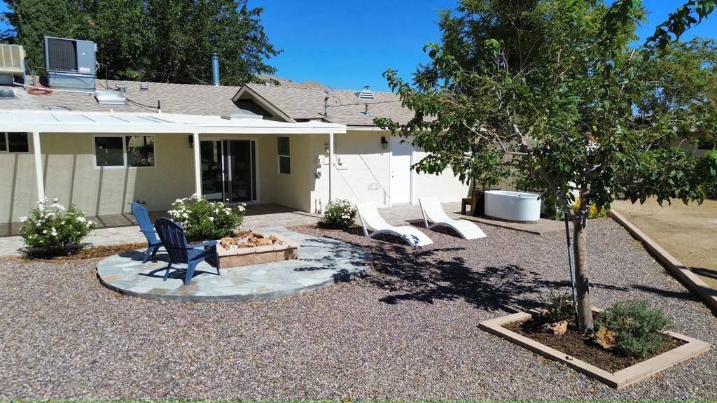 Yucca Valley, CA 92284,56561 Cassia DR