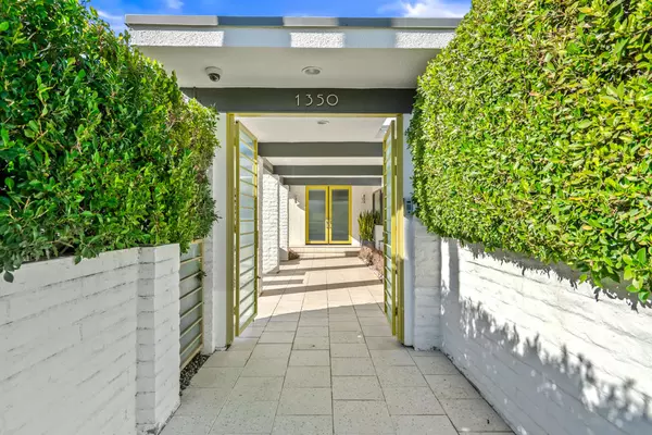 Palm Springs, CA 92264,1350 E Murray Canyon DR