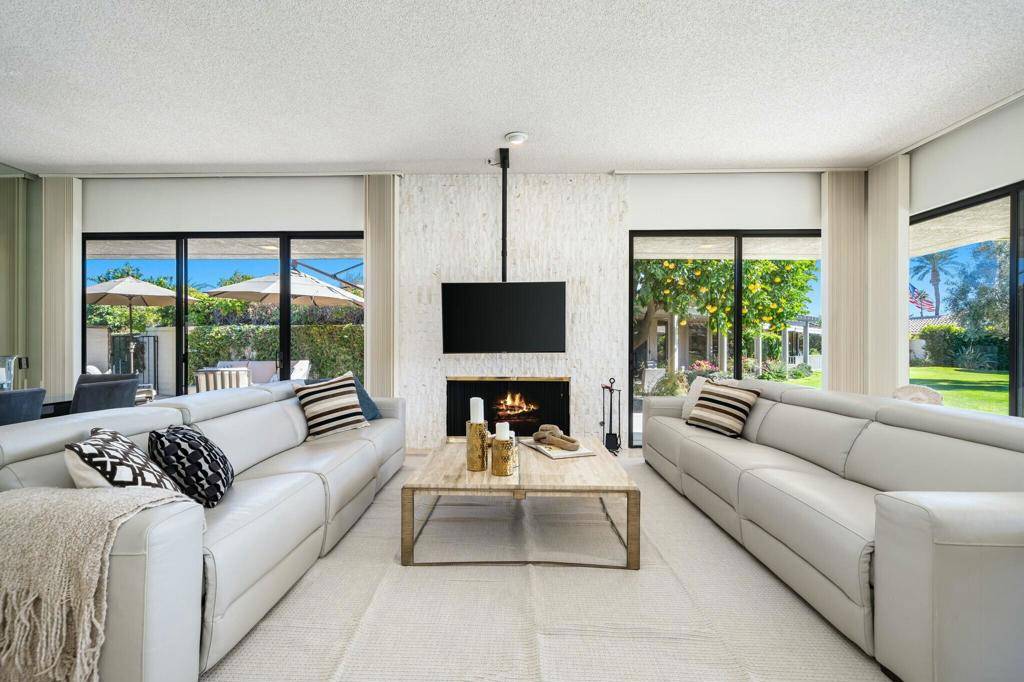 Rancho Mirage, CA 92270,8 Stanford DR