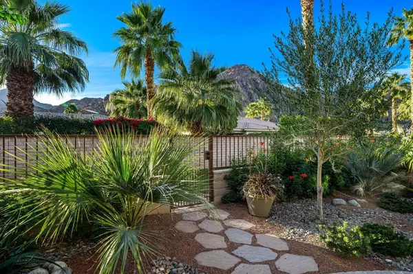 48629 Paseo Tarazo, La Quinta, CA 92253