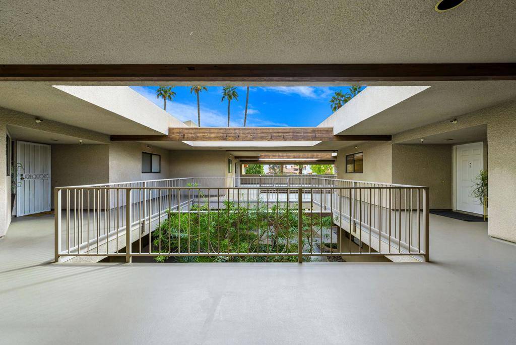 Palm Springs, CA 92262,255 S Avenida Caballeros #120