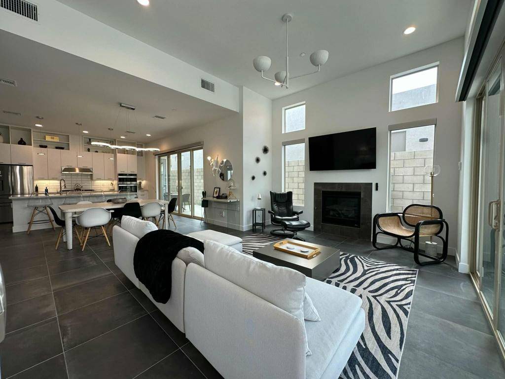 La Quinta, CA 92253,54620 Avenida Juarez