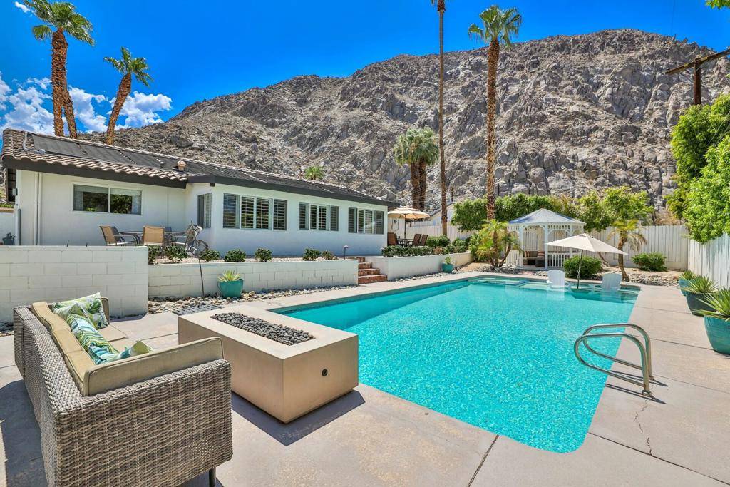 La Quinta, CA 92253,46890 Highland Palms DR
