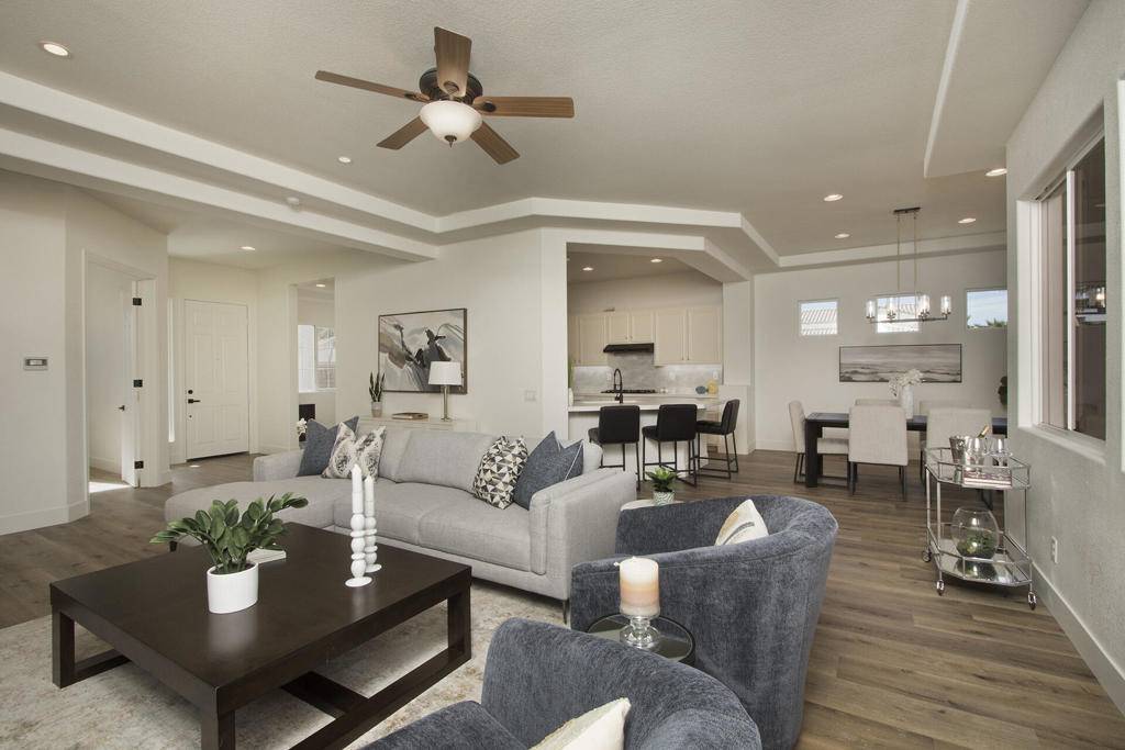 La Quinta, CA 92253,44520 Via Terra Nova