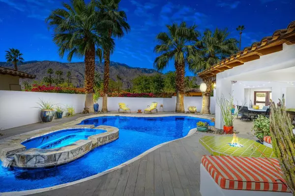 Palm Springs, CA 92262,1126 Village CT