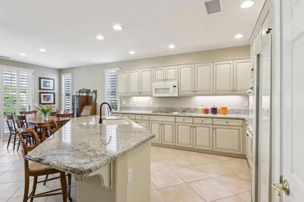 81638 Prism DR, La Quinta, CA 92253