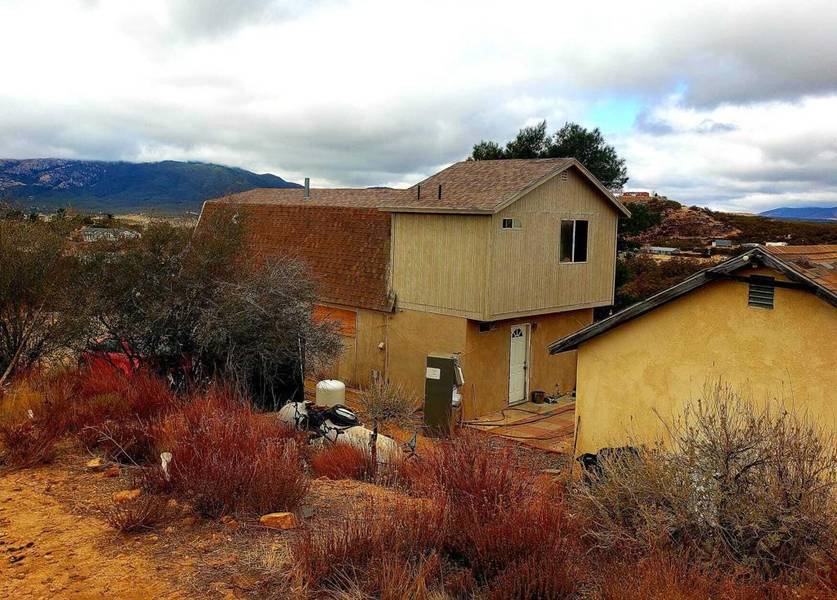 38400 Fischer RD N, Anza, CA 92539