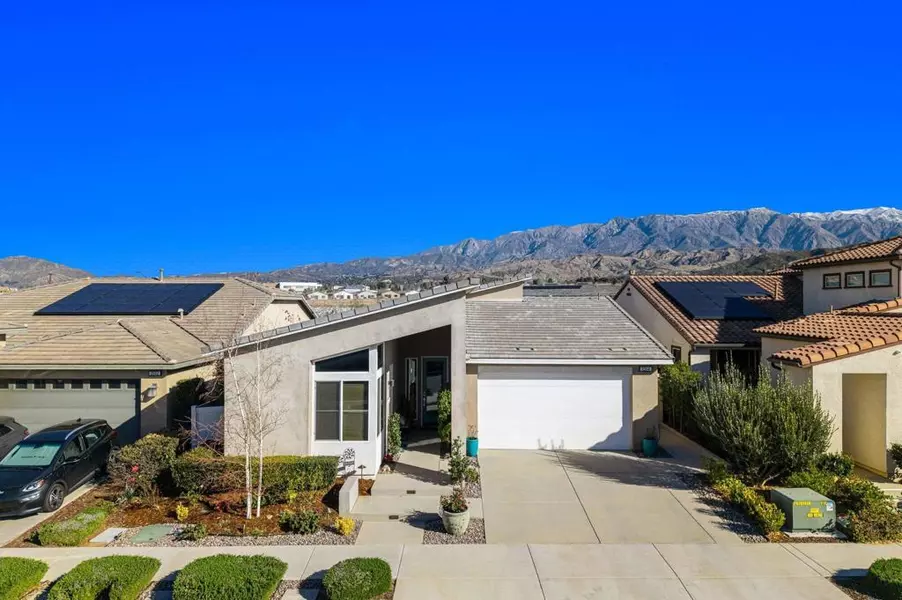 1514 Overpark LN, Beaumont, CA 92223