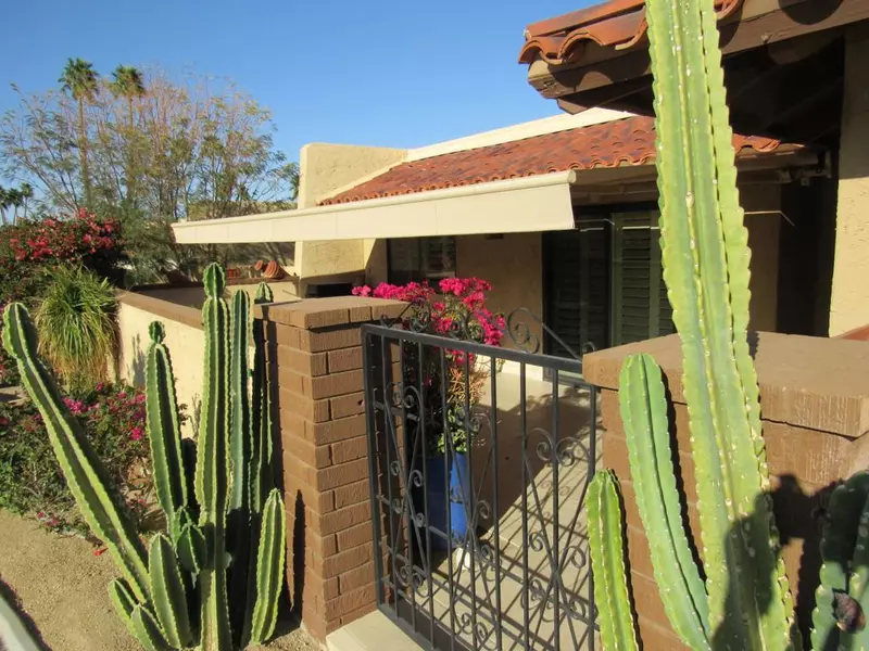 48440 Racquet LN, Palm Desert, CA 92260