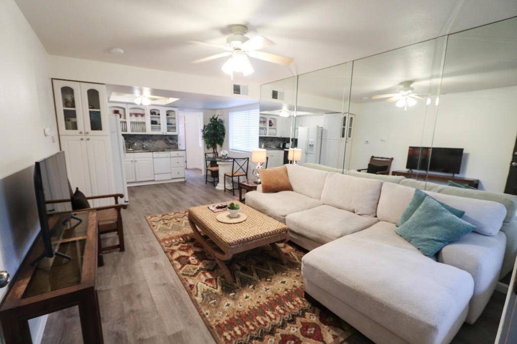 Desert Hot Springs, CA 92240,9645 Spyglass #72