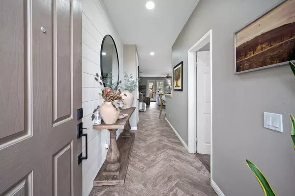 Indio, CA 92203,83560 Fenton CT