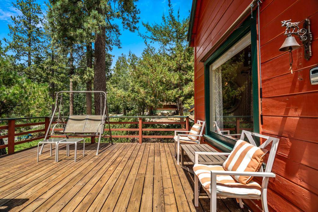 Idyllwild, CA 92549,25450 Rim Rock RD
