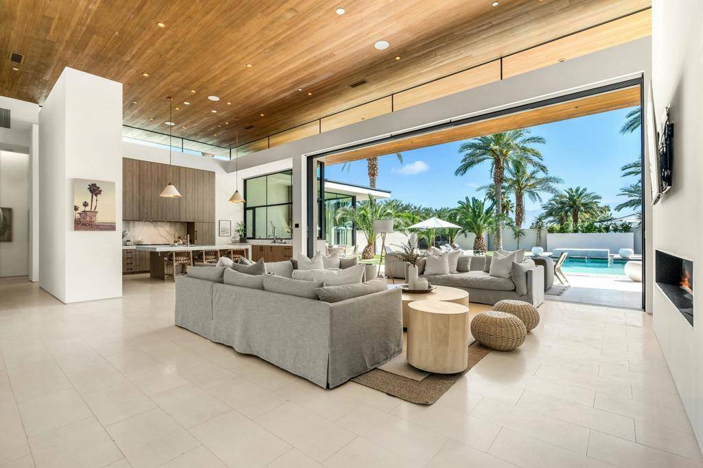 Rancho Mirage, CA 92270,3 Makena LN